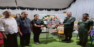 ผบก.กฝ.บช.ตชด. มอบเงินสวัสดิการและวางพวงหรีดเคารพศพ ด.ต.มลติชัย รักษาแก้วฯ