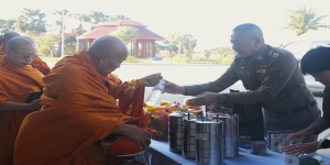 วันที่ 5 มกราคม 2569 เวลา 08.00 น. พล.ต.ต.นรินทร์ คำแก่น ผบก.กฝ.บช.ตชด.  ได้ร่วมกันทำบุญตักบาตร เพื่อถวายเป็นพระราชกุศลแด่สมเด็จพระนางเจ้าสิริกิติ์ 